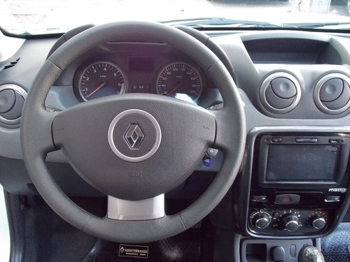 Imagen 7 de 15 de Renault Duster 1.6 Tech Road 2013 Carbone