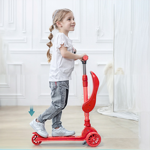 Patín Con Silla 3 Ruedas Montable Con Luces Y Sonidos Niños Color Rojo Rojo