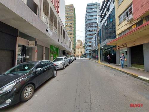 Imagem 5 de 7 de Oportunidade! Loja Em Centro - Florianopolis - L-104702