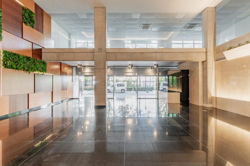Moderno Edificio De Oficinas A Estrenar En Microcentro