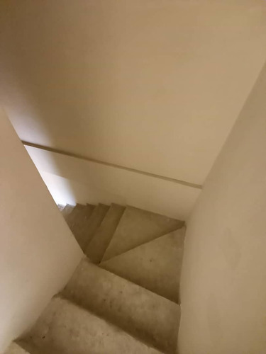Imagen 8 de 10 de Townhouse En Venta Altos De Aricagua Mañongo Obra Gris Gavip