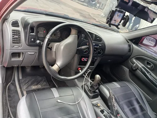 Mitsubishi Lancer 1.3 Gl 5 p