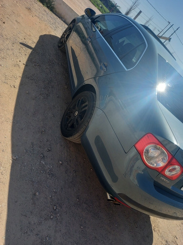 Imagen 6 de 15 de Volkswagen Vento 2009 2.5 Advance 170cv