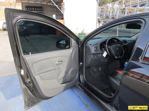 Renault Logan AUTHENTIQUE 1600CC MT AA