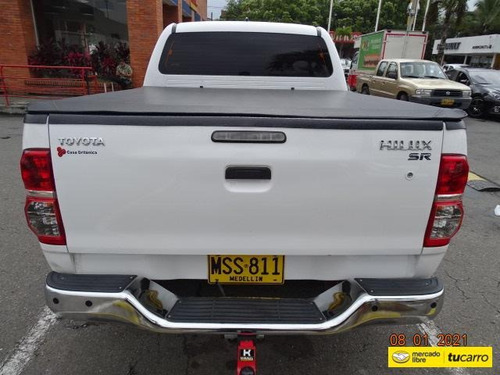 Toyota 2.7 Hilux