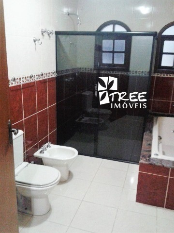 Imagem 4 de 9 de Venda De Casa No Condomínio Monterey Ville, 5 Suítes, 3 Salas, 5 Banheiros, Sala, Cozinha, Lavanderia, Garagem. Consulte-nos. - Ca01042 - 2621537