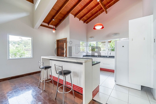 Imagem 7 de 15 de Casa Com 4 Quartos, Sendo 1 Suíte Por R$ 850.000 - 161