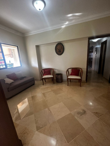 Apartamento En La Esperilla En Venta