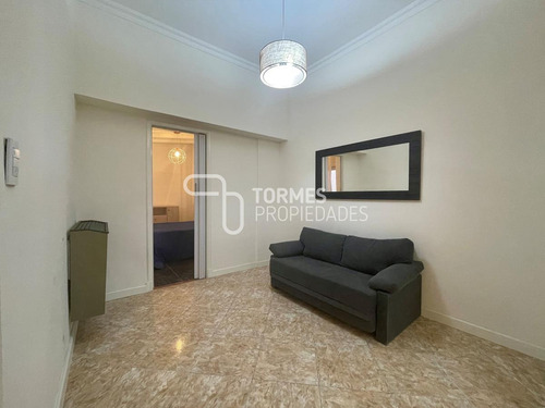 Imagen 3 de 30 de Tour Virtual Departamento Venta 2 Ambientes Con Patio ~ Centro Mar Del Plata