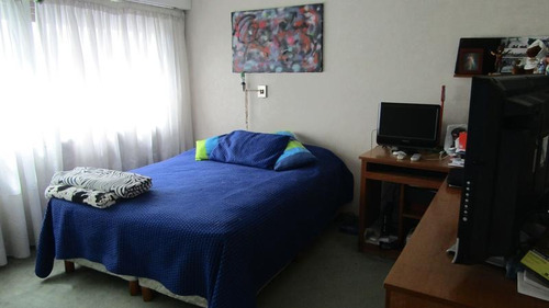 Imagen 6 de 16 de Señorial Semi Piso Frente A La Plaza Conesa - Venta Directa!!!