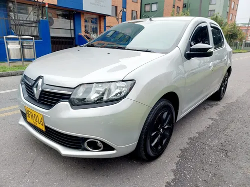Renault Logan 1.6 Expression / Life +