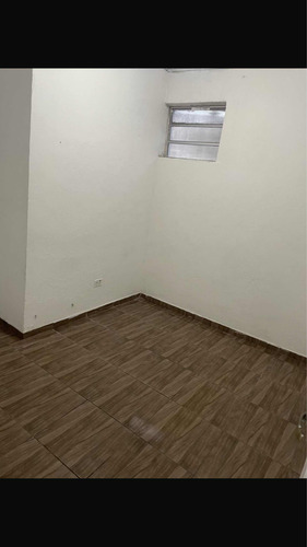 Casa 3 Quartos Na Astúrias Frente Mercado Kril Com Garagem