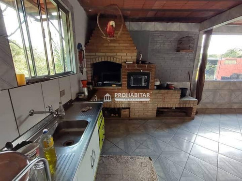 Vendo Excelente Chácara No Cipó Região Do Embú-guaçu Com 4 Dormitórios 3 Banheiros, Cozinha Grande, Sala Espaçosa, Tem Uma Varanda Com Churrasqueira - Ch0167