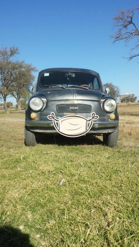 Imagen 2 de 18 de Fiat 600 R