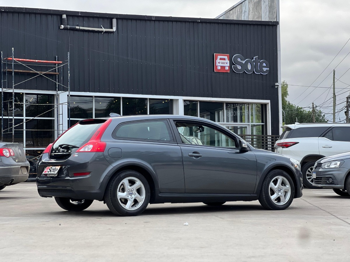 Volvo C30 2.0 145hp Mt P3 Facelift