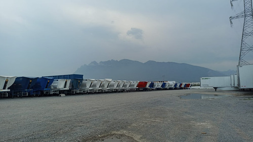 Tolva 24 Y 30 M3 Con Tirón Para Doble Atro Nueva 2025