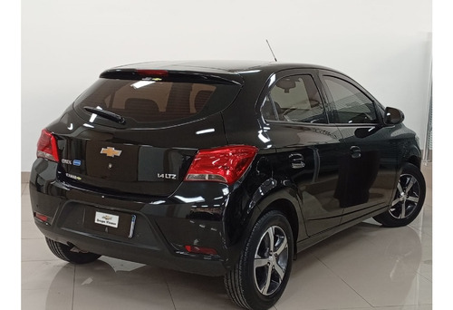 Chevrolet Onix 1.4 MPFI LTZ 8V FLEX 4P MANUAL