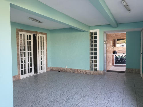 Imagem 13 de 21 de Casa Belvedere ( Dentro De Condomínio)