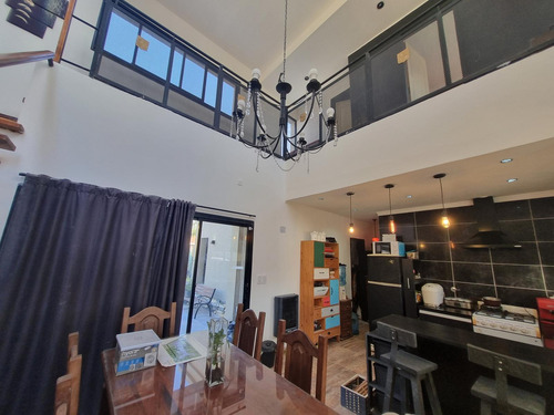 Casa En Venta, Barrio Vicente Federico I