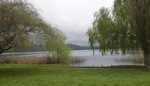 Imagen 1 de 6 de Laguna Grande