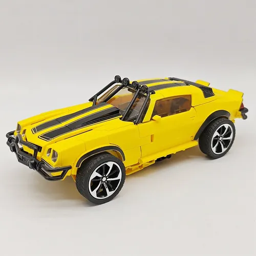 Transformers Bee Chevrolet Camaro 1977 Deformable Miniatura