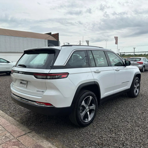 Jeep Grand Cherokee 3.6 Limited 286hp Techo + Llantas 18