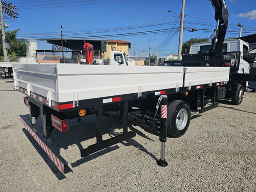 Caminhão Vw 11180 4x2 Munck Argos Agi12 2026