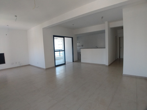 Imagem 1 de 26 de Excelente Apartamento Á Uma Quadra Do Mar - 2 Vagas - Lazer Completo - Ap05066 - 67827458