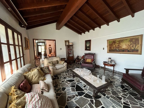 Imagen 7 de 26 de Se Vende Casa 539 M2 5h/5b/6p Santa Paula