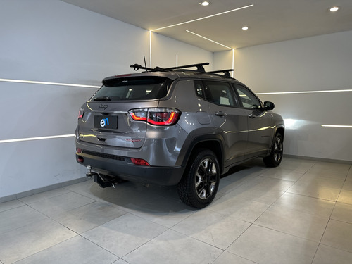 Jeep Compass 2.0 16V DIESEL TRAILHAWK 4X4 AUTOMÁTICO