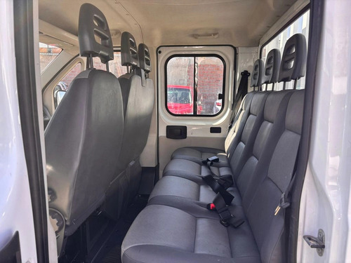 Peugeot Boxer Doble Cabina