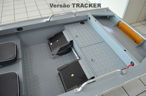 Imagem 2 de 10 de Lancha Apolus 550 Tracker/fish Tracker+60hp Yamaha Ins Estad