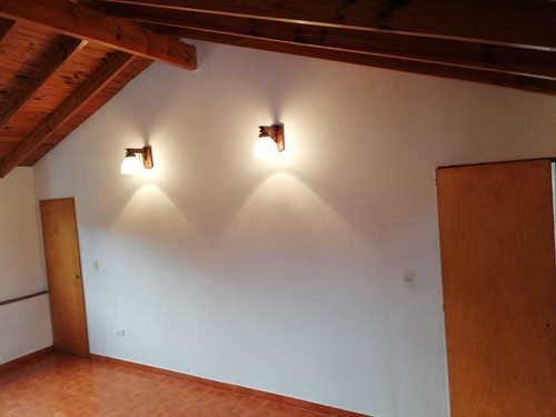 Imagen 5 de 12 de Venta De Monoambiente En Hurlingham A Metros De P. Oeste