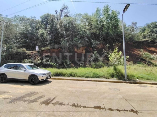 Venta Terreno Con Escritura De 600 M2 Con Servicios A Pie De Calle