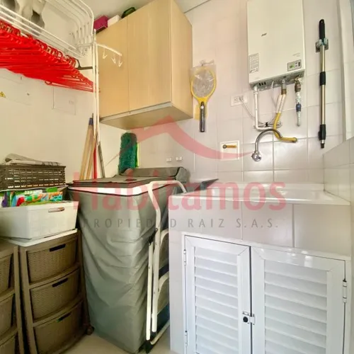 Apartamento En Venta En Medellín - Laureles Cod 68652
