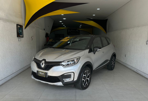 Renault Captur 1.616v Intense Sce X-tronic 5p