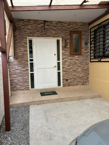 Dos Casas, Excelente Oportunidad Para Inversionistas