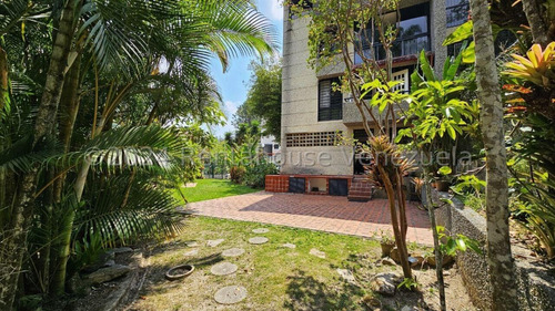 Townhouse En Venta, La Boyera #24-25602