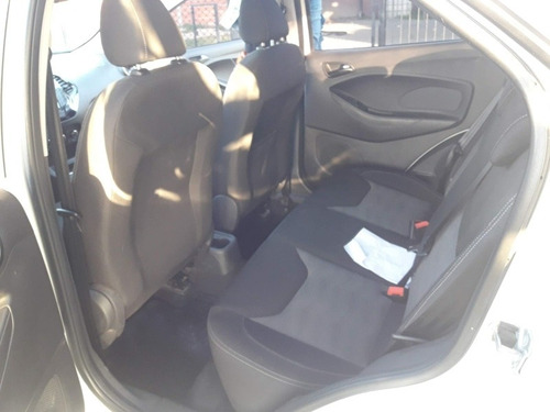 Imagen 6 de 8 de Ford Ka 1.5 Sel 5 P 2018