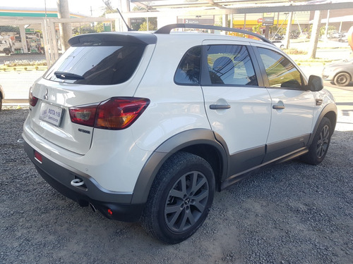 Imagem 5 de 10 de Mitsubishi Asx