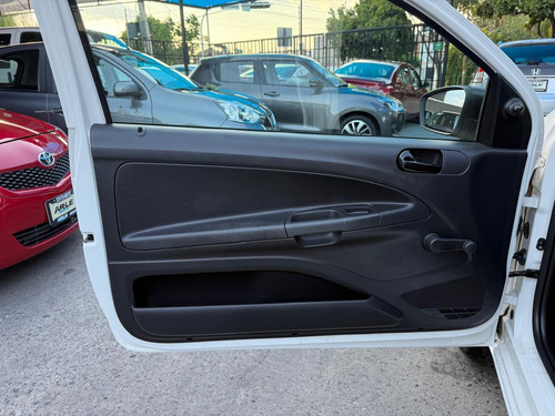 Volkswagen Saveiro 1.6 Robust Mt