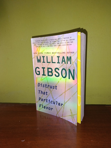 Libro, Ditrust That Particular Flavor - William Gibson 