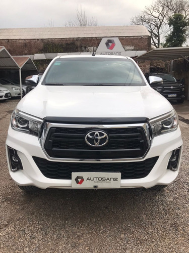 Imagen 2 de 10 de Toyota Hilux 2.8 Cd Srx 177cv 4x4 At - Línea 2020