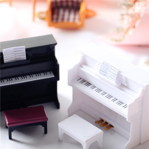 Modelo De Mini Mueble: Piano Vertical Y Banco