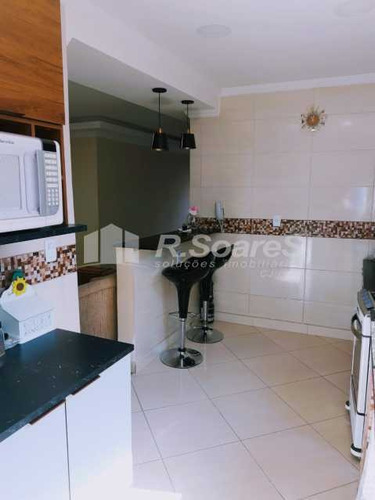 Imagem 2 de 15 de Linda Casa Em Terreno De 618m2 - Vvca40051