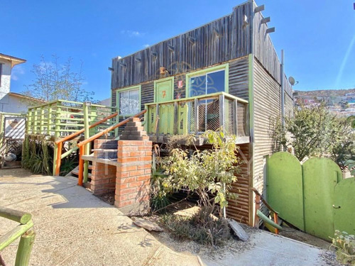 Casa En Venta De 18 Dorm. En Guanaqueros