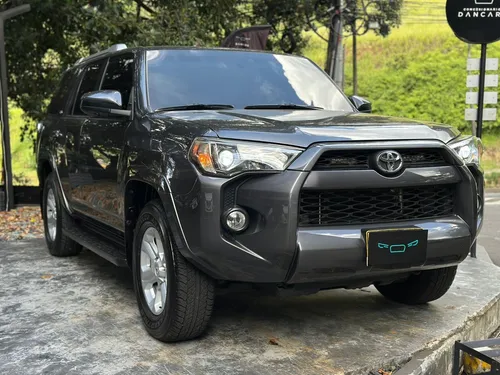 Toyota 4Runner 4.0 Sr5