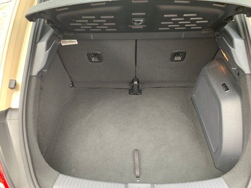 Imagen 13 de 14 de Volkswagen Beetle 2019 Final Edition