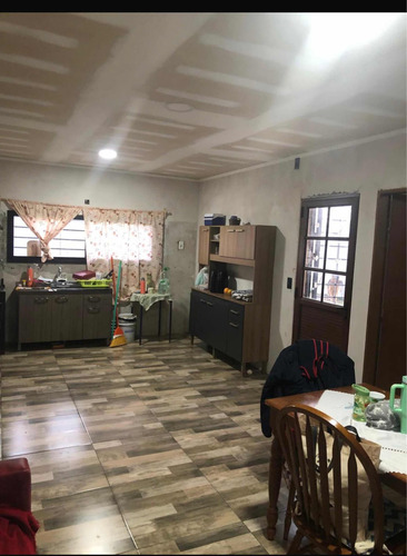 Casa De 2 Dormitorios En Ciudad Del Plata