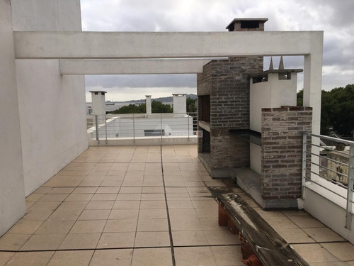 Apartamento Aguada Alquiler 2 Dormitorios, Ed. Marash Agraciada Y San Fructuoso Tza, Ed C/parrillero